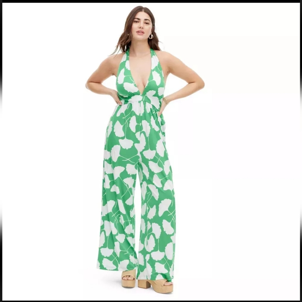 Halter Ginkgo Green Jumpsuit - DVF size L